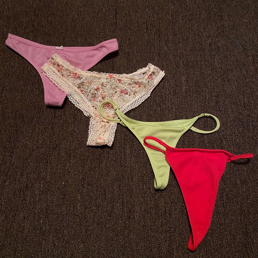 Thongs